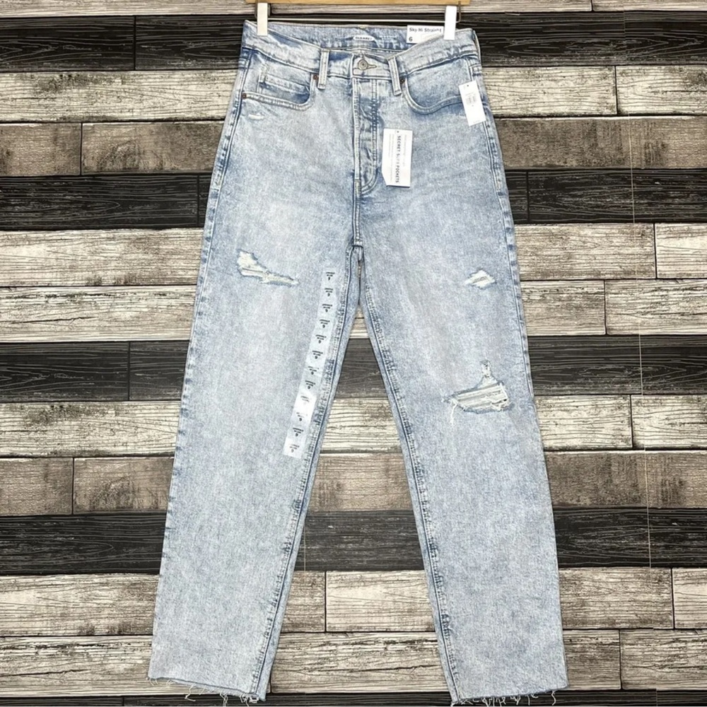 NEW Old Navy Sky Hi Straight Jeans Womens Sise 6 Distressed Light Wash Raw Hem